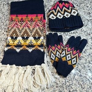 Old Navy Fair Isle Knit Winter Set Hat Gloves & Scarf One Size